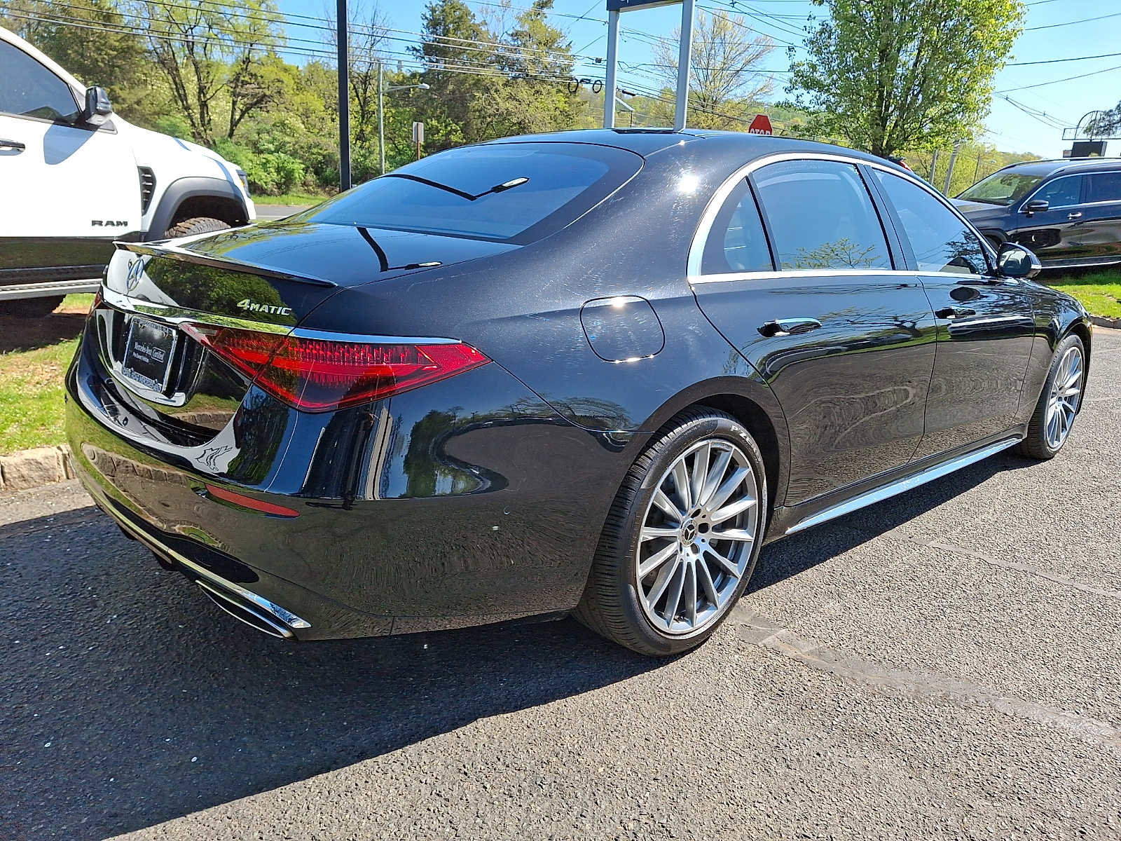 Certified 2022 Mercedes-Benz S 580 4MATIC Sedan image 6