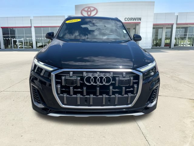 Used 2025 Audi Q7 3.0T Premium Plus AWD/4WD image 8
