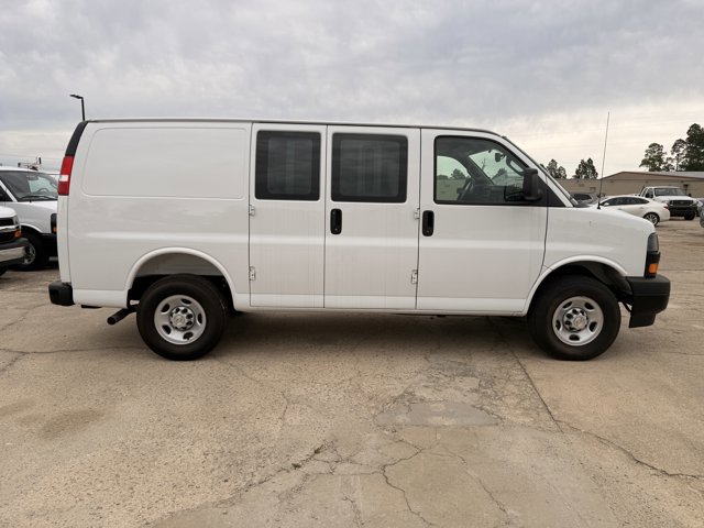 New 2025 Chevrolet Express 2500 w/ Driver Convenience Package image 6