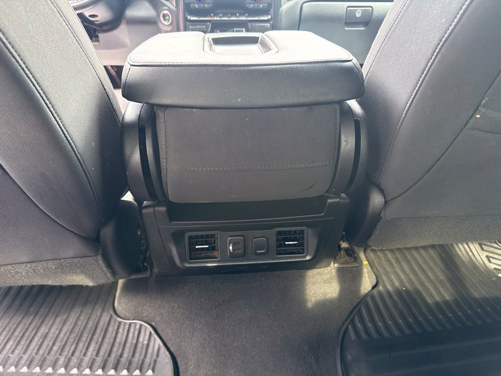 Used 2019 Chevrolet Silverado 1500 LT AWD/4WD image 29
