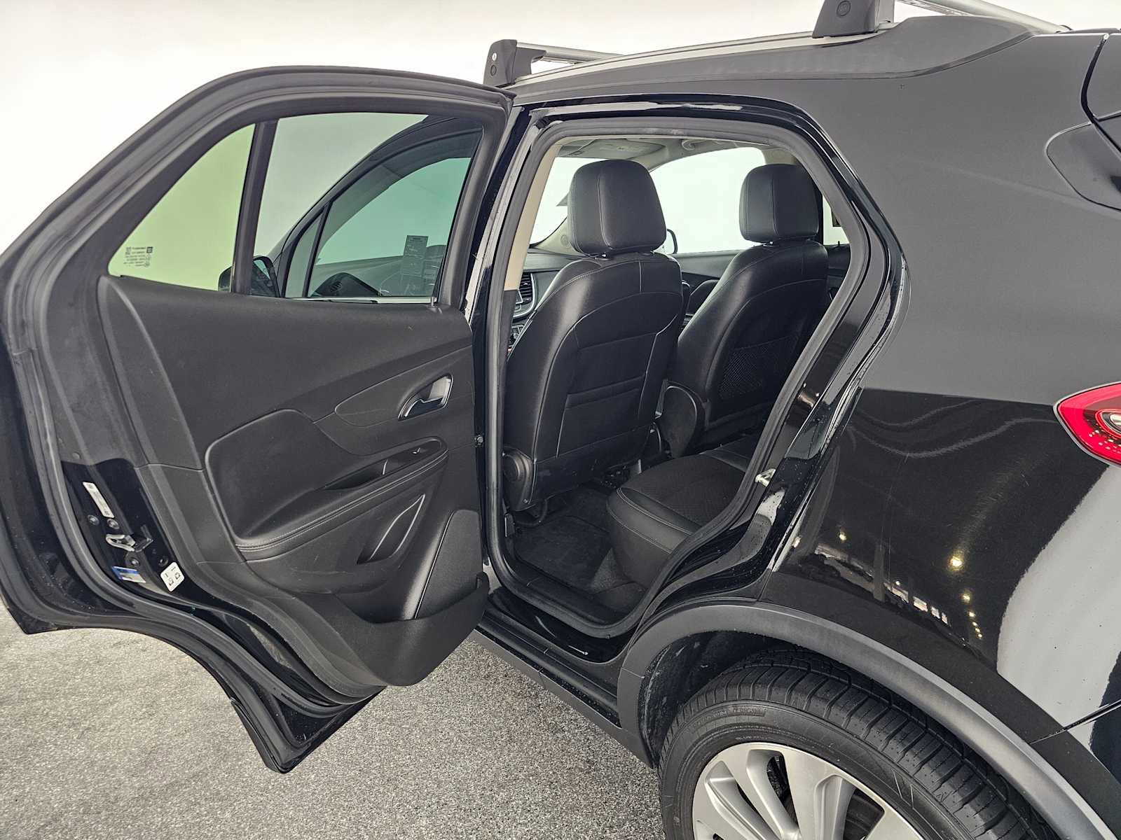 Used 2018 Buick Encore Preferred image 15
