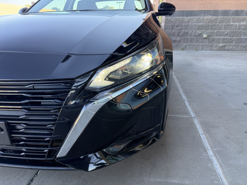 Used 2024 Nissan Altima 2.5 SL AWD/4WD image 11