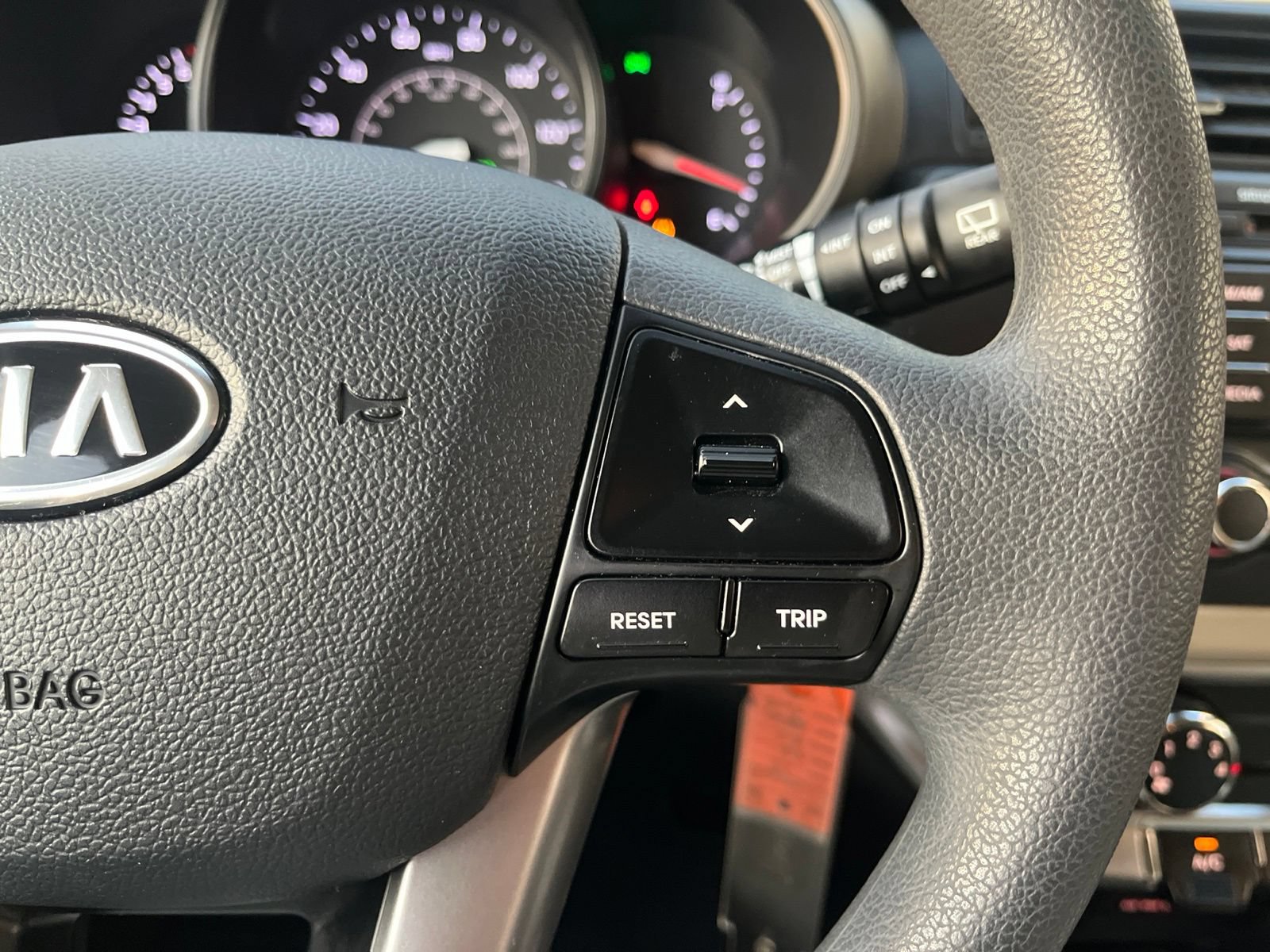Used 2013 Kia Rio LX w/ PWR Pkg FWD image 22