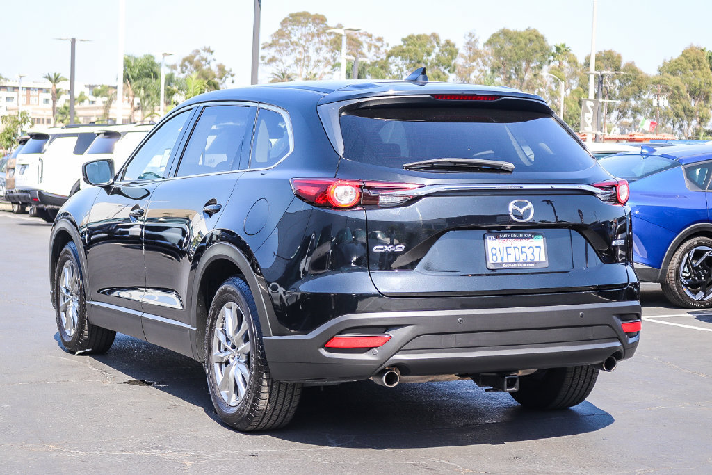 Used 2018 MAZDA CX-9 Touring w/ Touring Premium Package FWD image 6