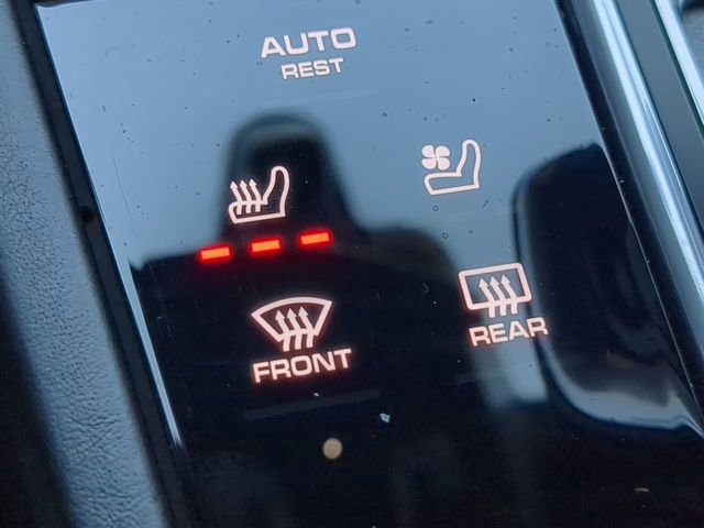 Used 2021 Porsche Cayenne GTS image 29