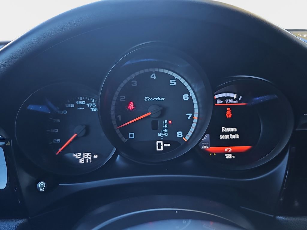 Used 2017 Porsche Macan Turbo AWD/4WD image 22