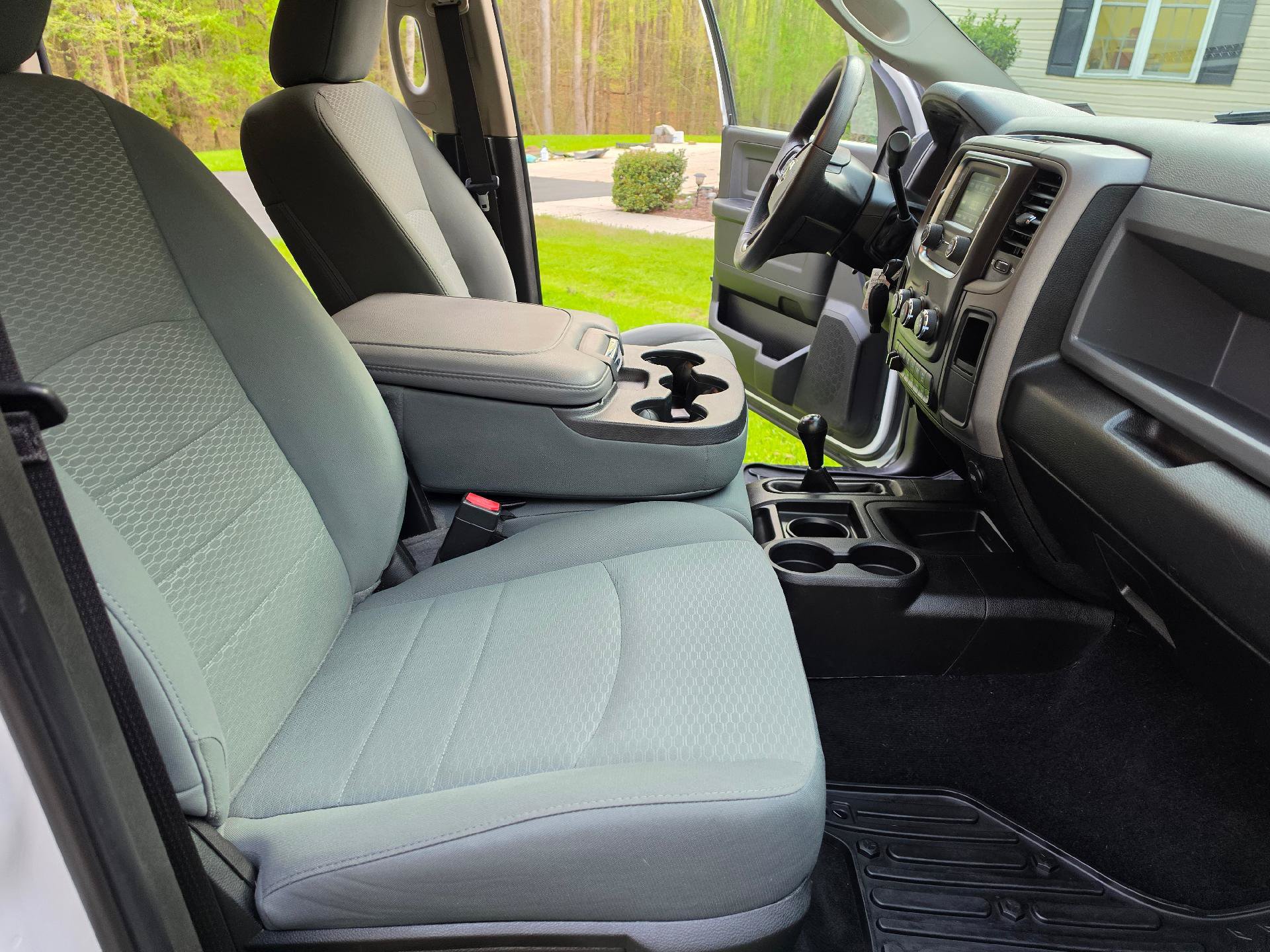 Used 2018 RAM 2500 Tradesman w/ Chrome Appearance Group AWD/4WD image 13