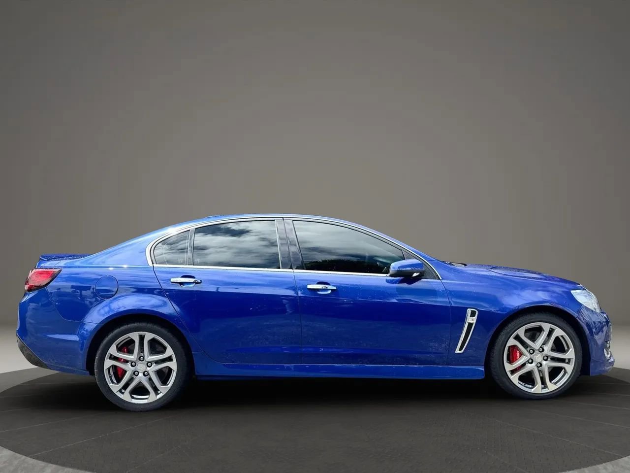 Used 2017 Chevrolet SS image 13