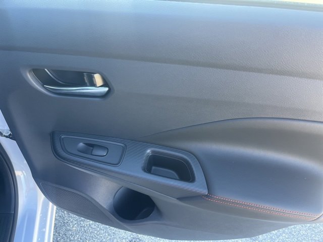 New 2025 Nissan Versa SR w/ Trunk Package image 23