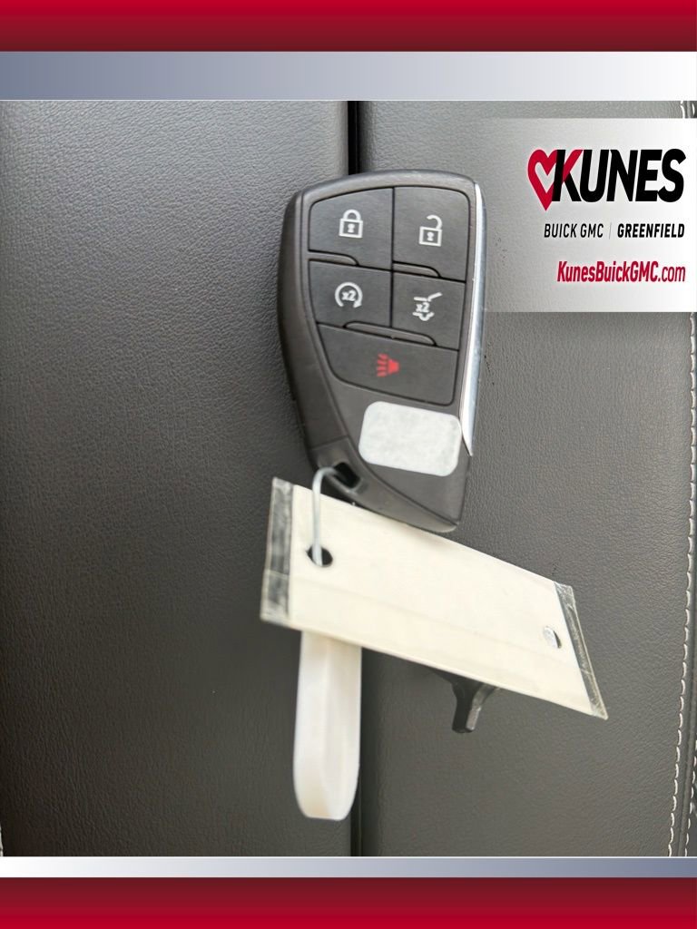 Used 2023 Buick Envision Avenir image 39