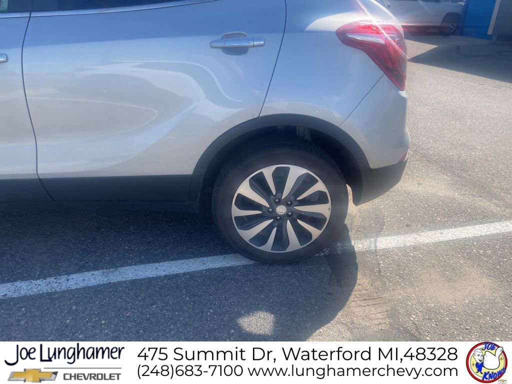 Used 2021 Buick Encore Preferred w/ Safety Package image 10