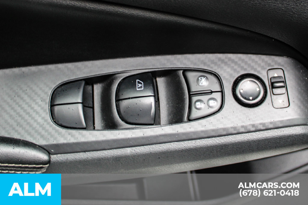 Used 2024 Nissan Altima 2.5 SV FWD image 39