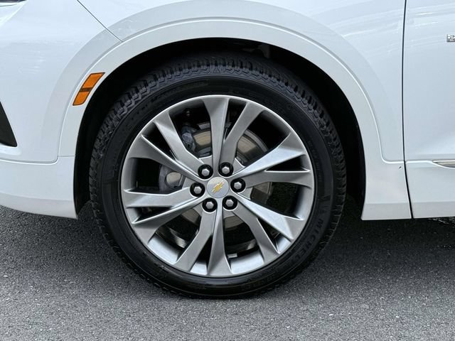 Certified 2020 Chevrolet Blazer Premier w/ Driver Confidence II Package AWD/4WD image 8