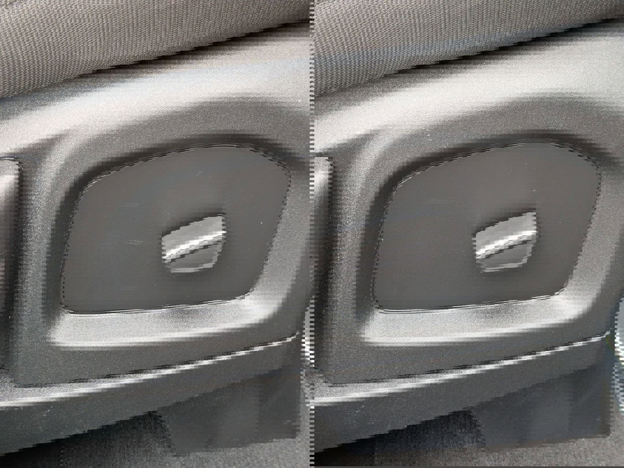 Used 2022 Ford Explorer XLT image 38