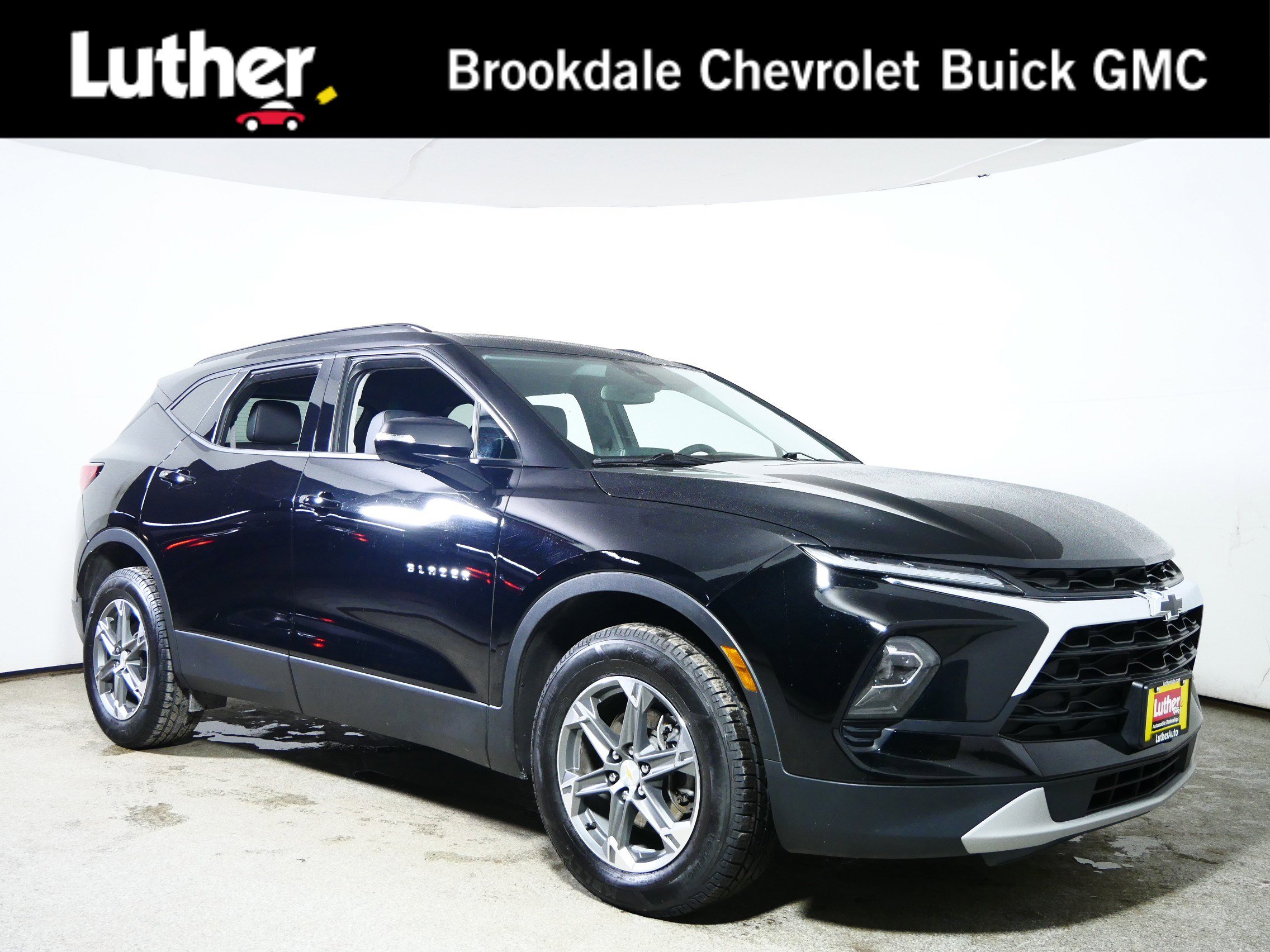 Used 2024 Chevrolet Blazer LT w/ LPO, Floor Liner Package image 1