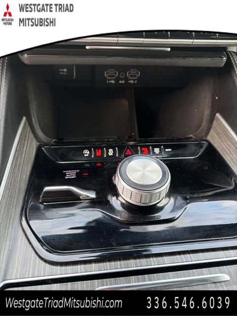 Used 2024 Jeep Wagoneer L Series II AWD/4WD image 19