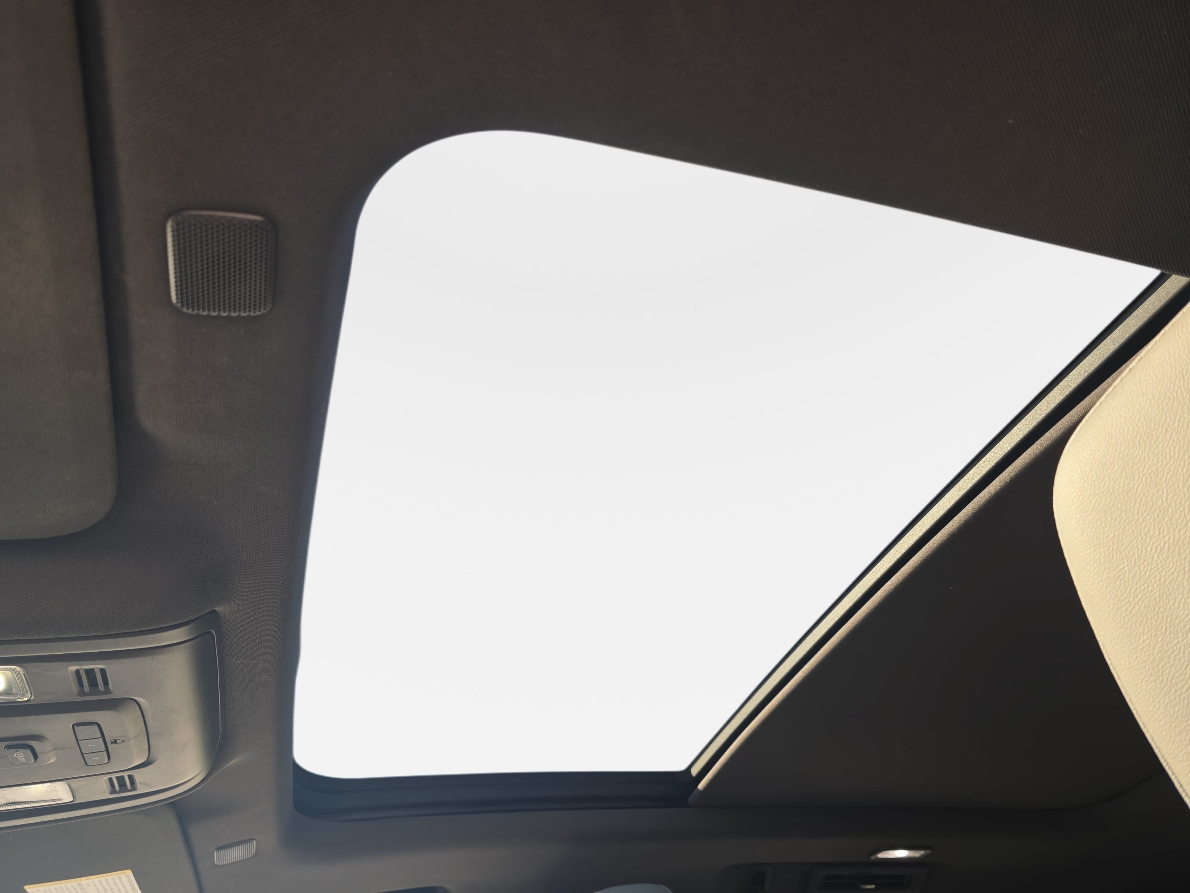 Used 2021 Chevrolet Tahoe LT AWD/4WD image 32