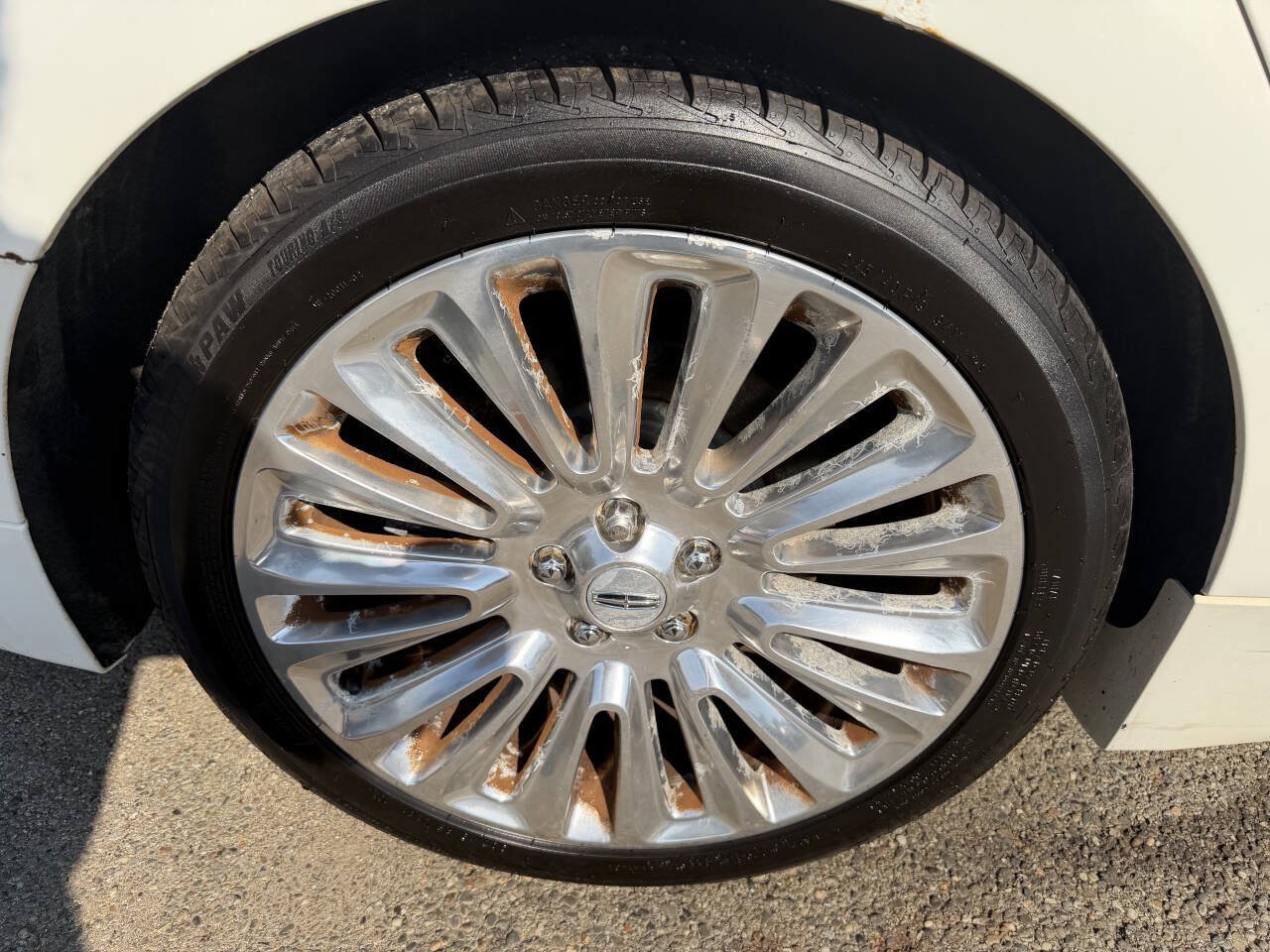 Used 2013 Lincoln MKZ AWD image 9