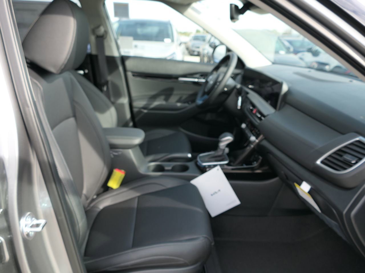 New 2026 Kia Seltos EX image 24