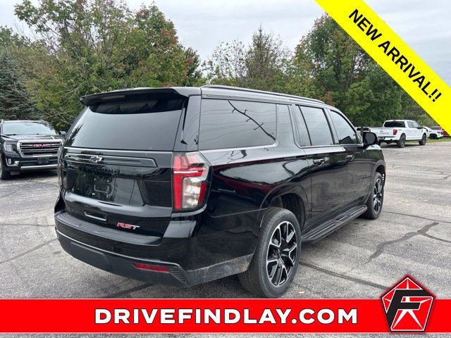 Used 2023 Chevrolet Suburban RST w/ Luxury Package AWD/4WD image 8