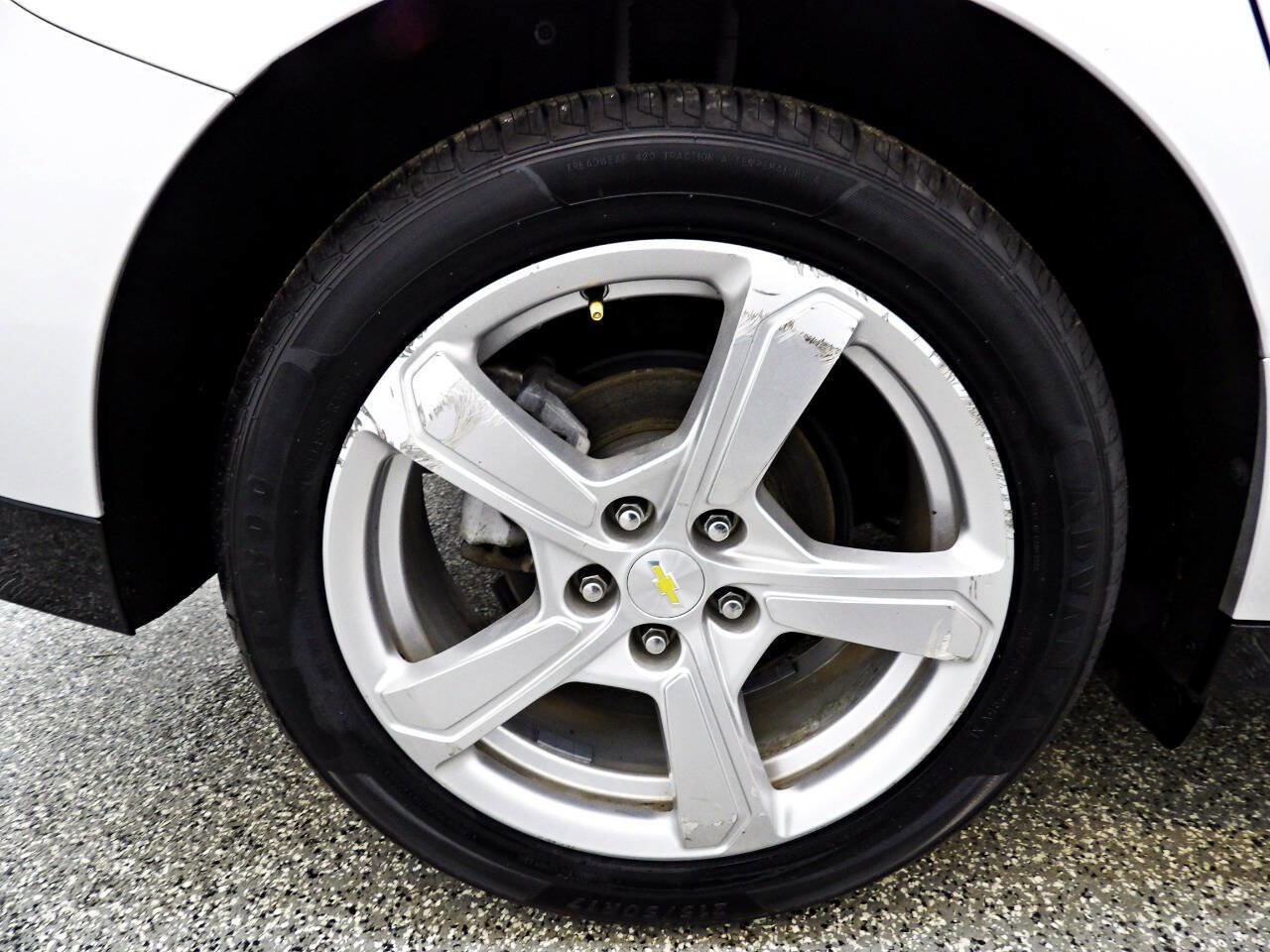 Used 2016 Chevrolet Volt LT w/ Comfort Package FWD image 20