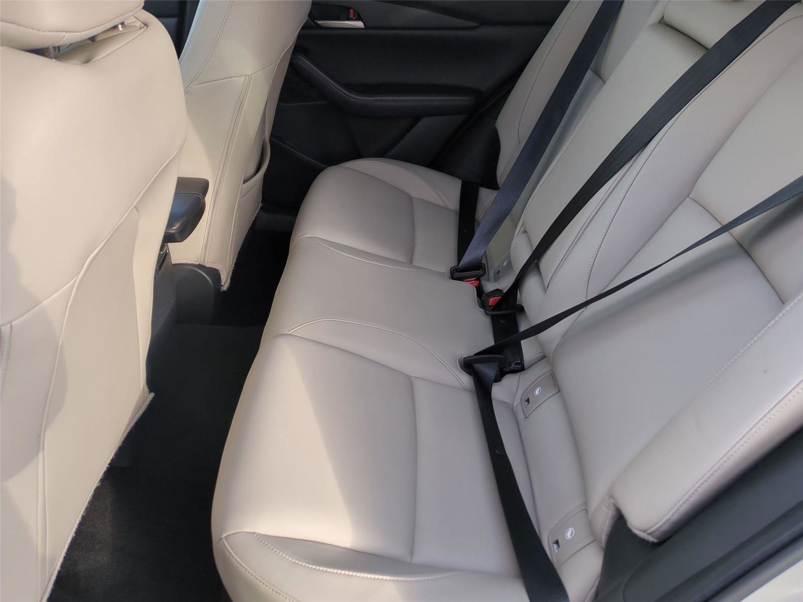 Used 2025 MAZDA CX-30 AWD 2.5 S w/ Preferred Package image 17