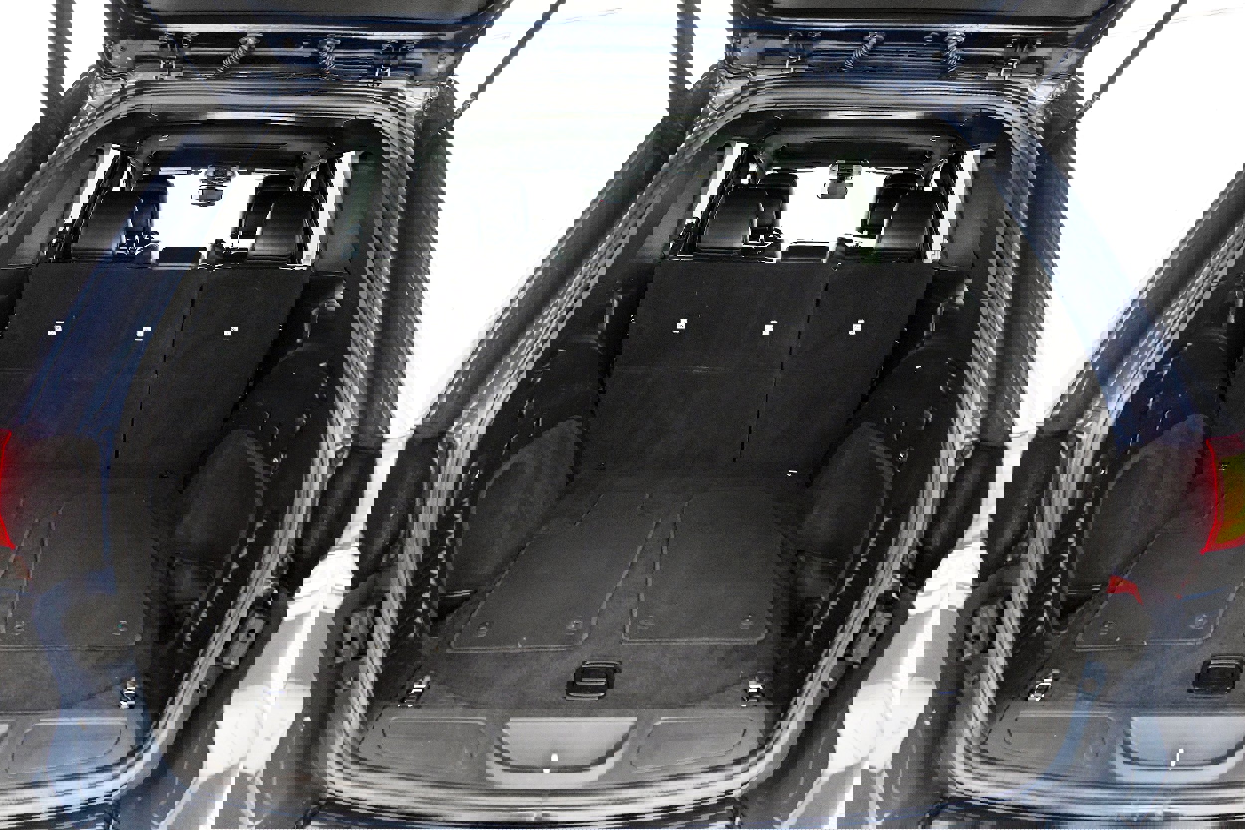 Used 2020 Jeep Grand Cherokee Limited w/ Premium Lighting Group image 32