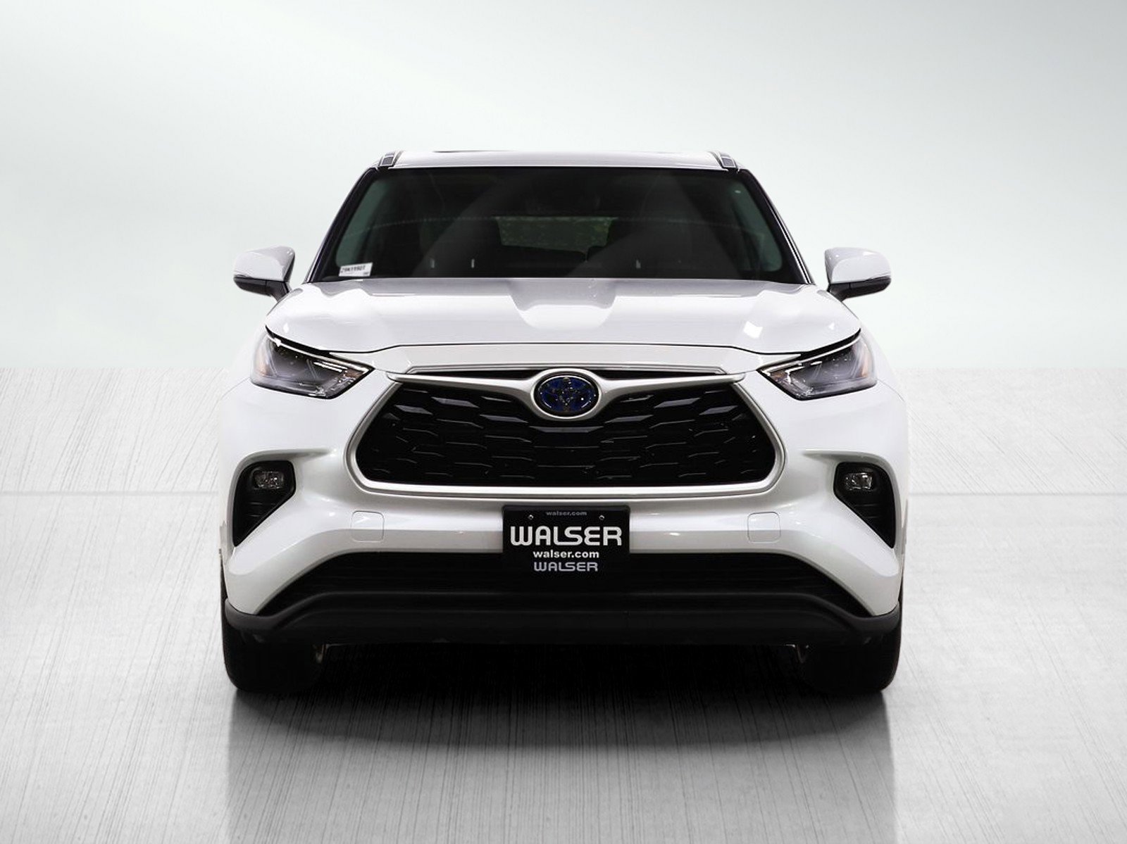 Used 2022 Toyota Highlander XLE image 8