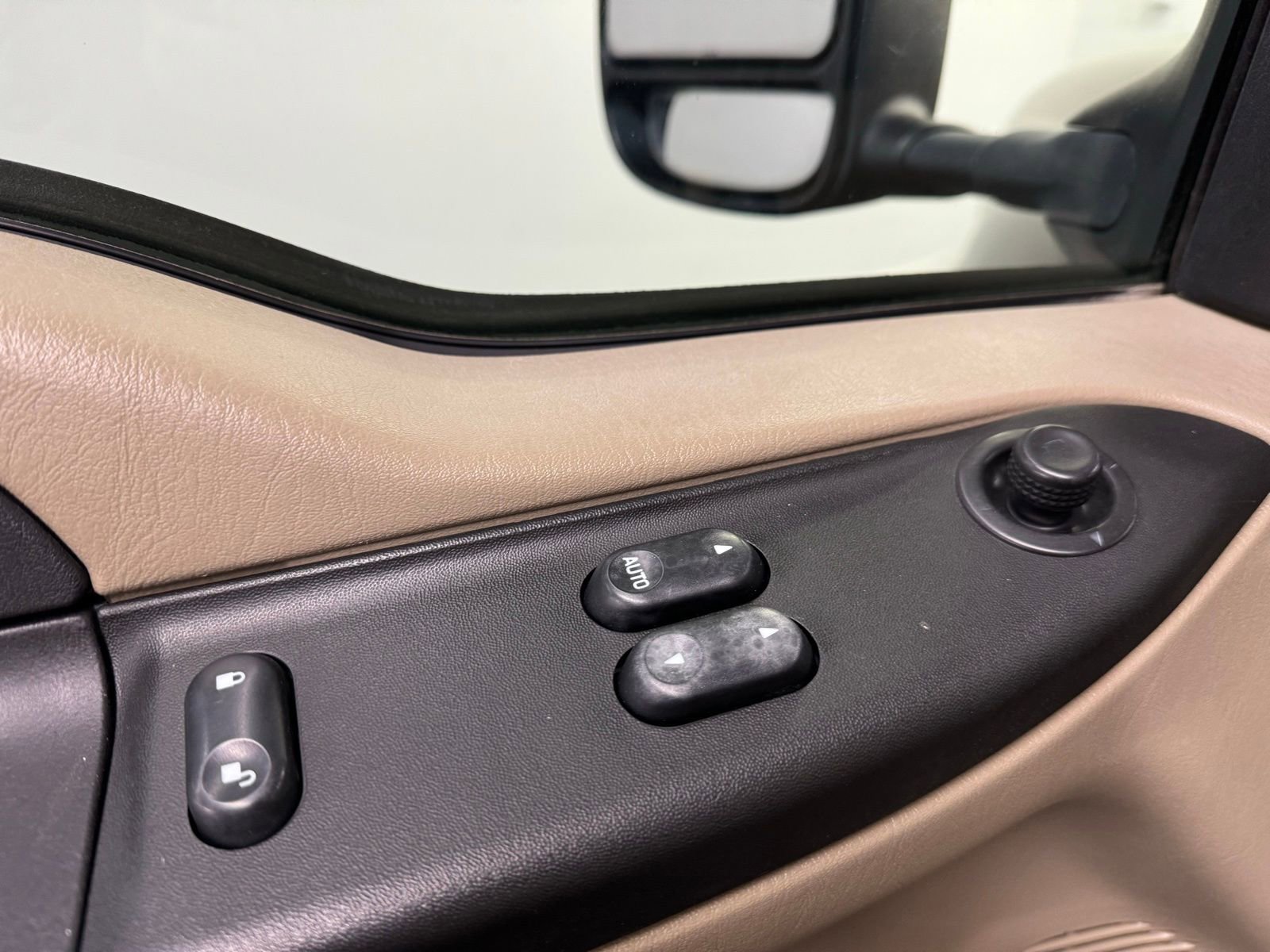 Used 2006 Ford F250 XLT image 17