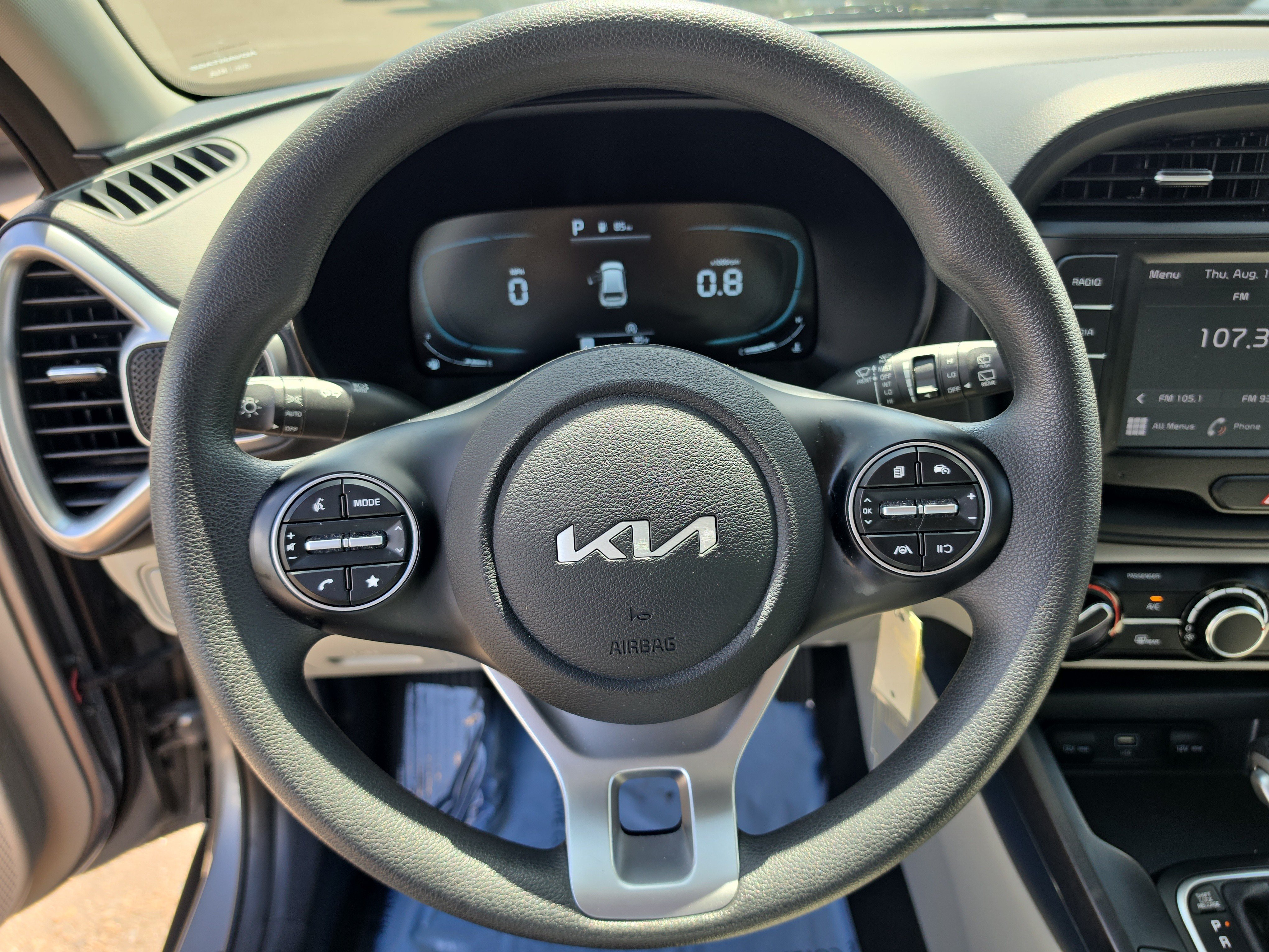 Certified 2024 Kia Soul LX FWD image 27
