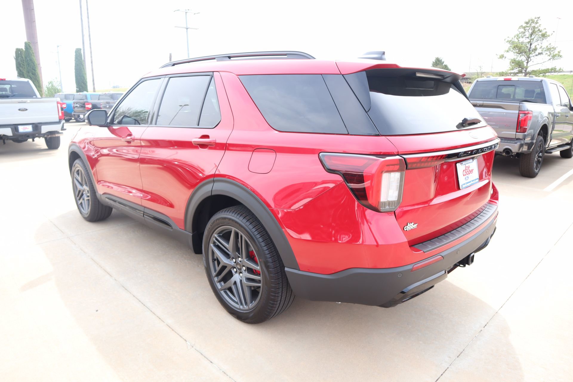 New 2026 Ford Explorer ST-Line w/ ST-Line Street Pack AWD/4WD image 24