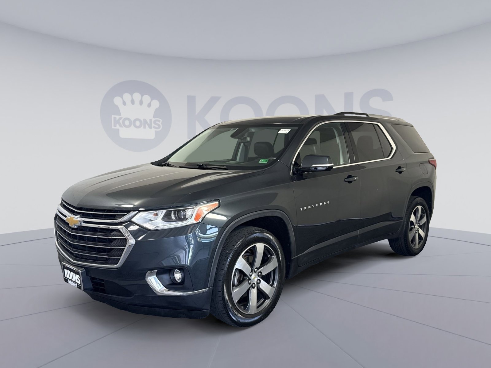 Used 2018 Chevrolet Traverse LT AWD/4WD image 1