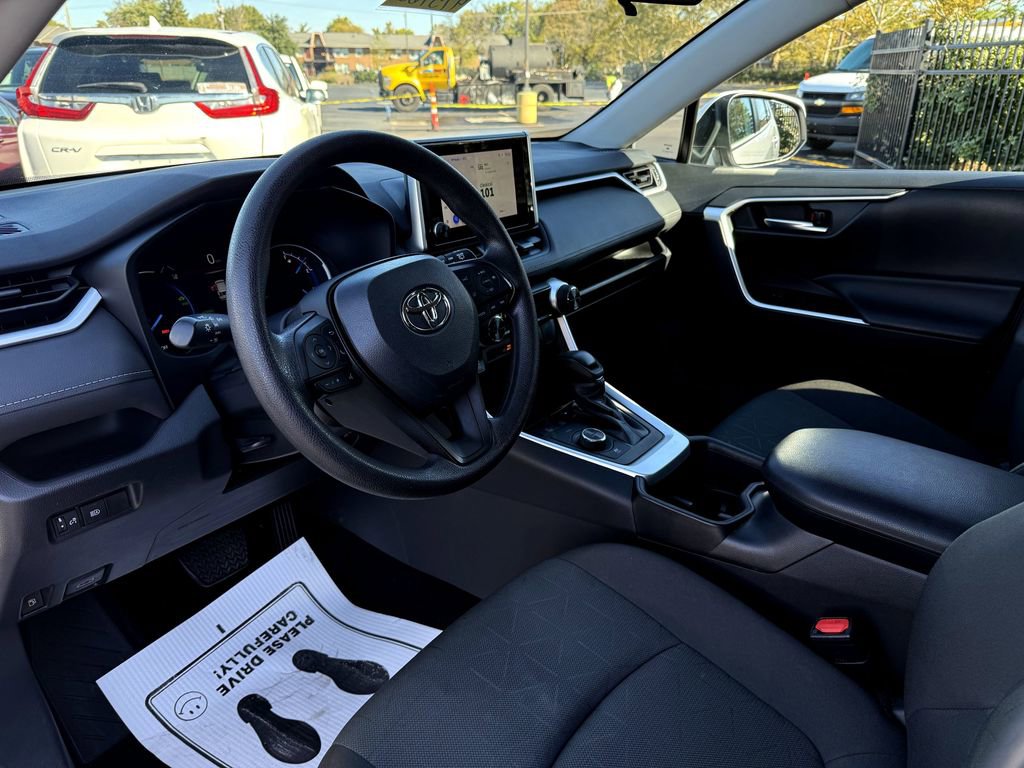 Used 2024 Toyota RAV4 XLE image 14