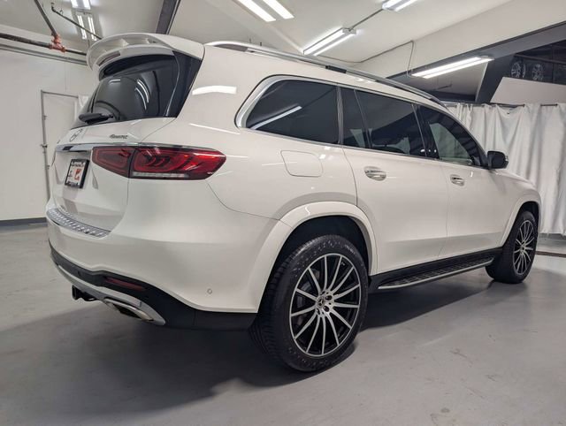 Used 2021 Mercedes-Benz GLS 580 4MATIC image 3