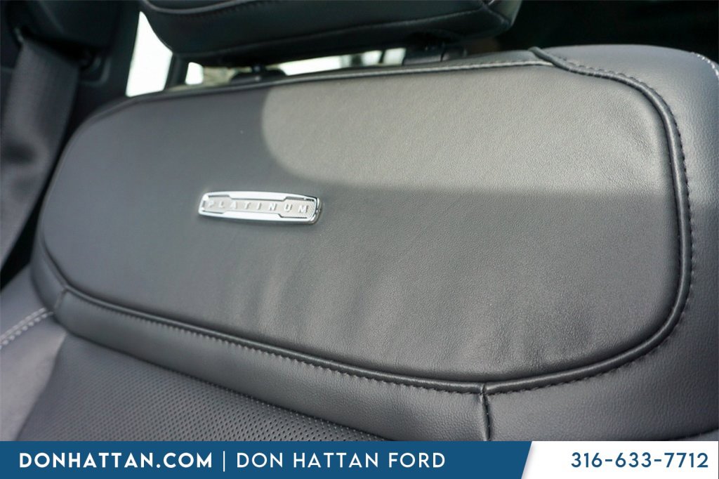 New 2025 Ford Expedition Platinum image 13