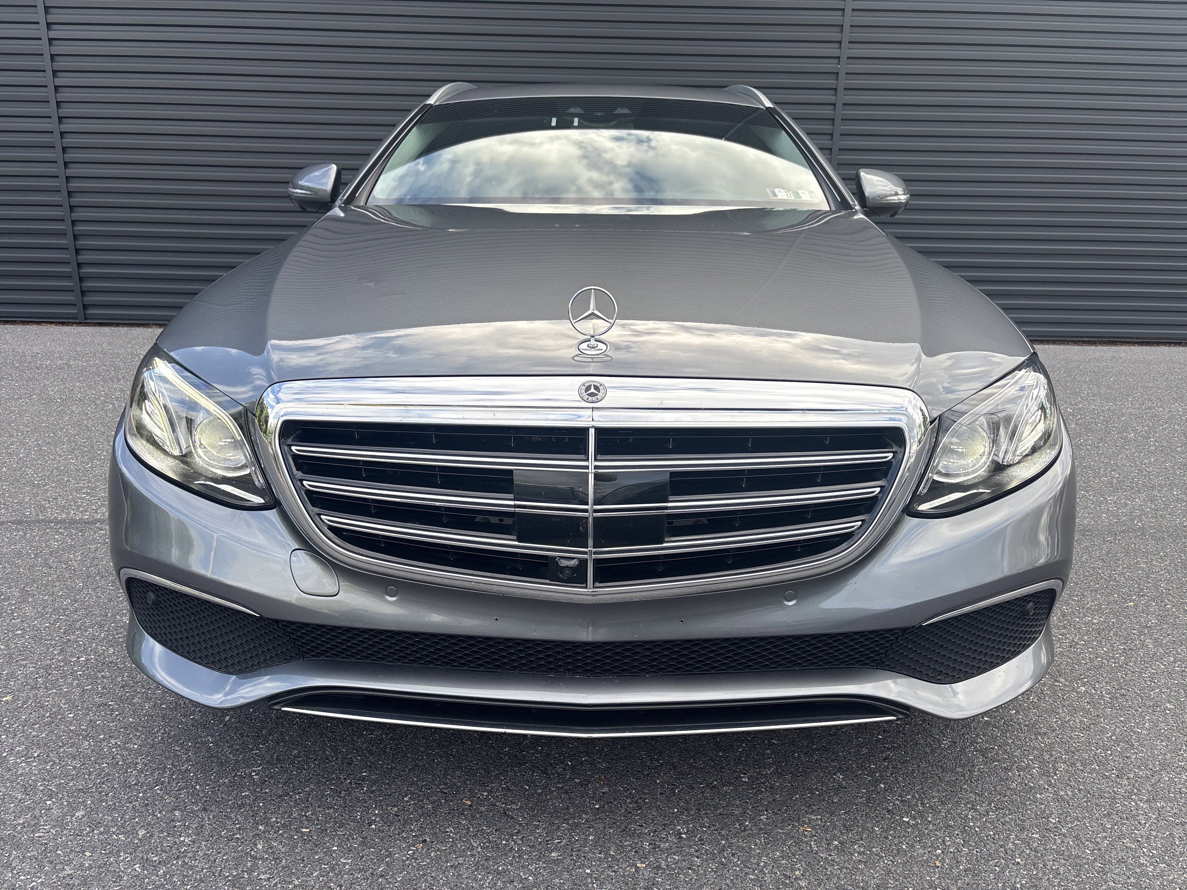 Used 2018 Mercedes-Benz E 400 4MATIC Wagon image 8