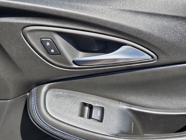 Used 2026 Buick Encore GX Sport Touring w/ Advanced Technology Package FWD image 14