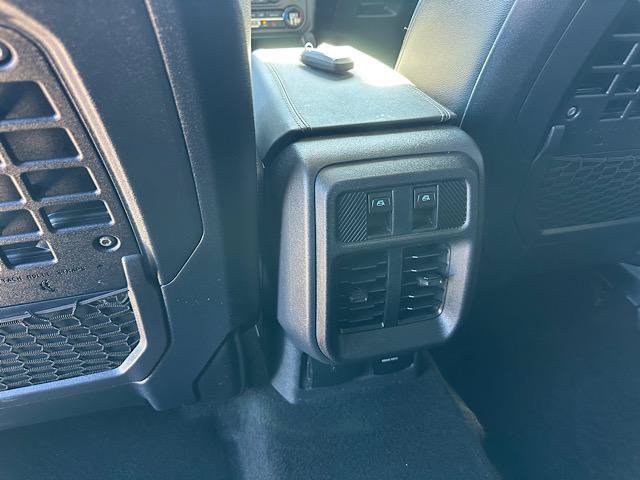 Used 2025 Ford Bronco Badlands AWD/4WD image 20