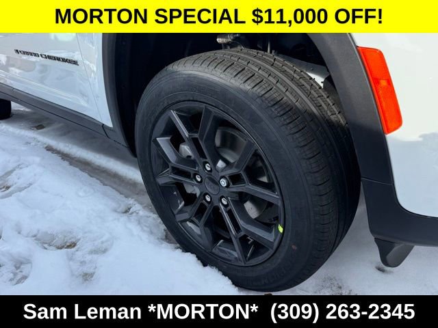 New 2025 Jeep Grand Cherokee Limited w/ Trailer Tow Package image 4