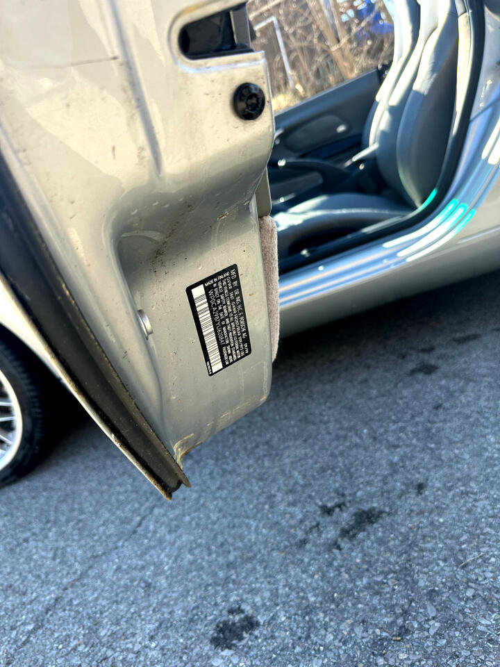 Used 2000 Porsche Boxster image 15