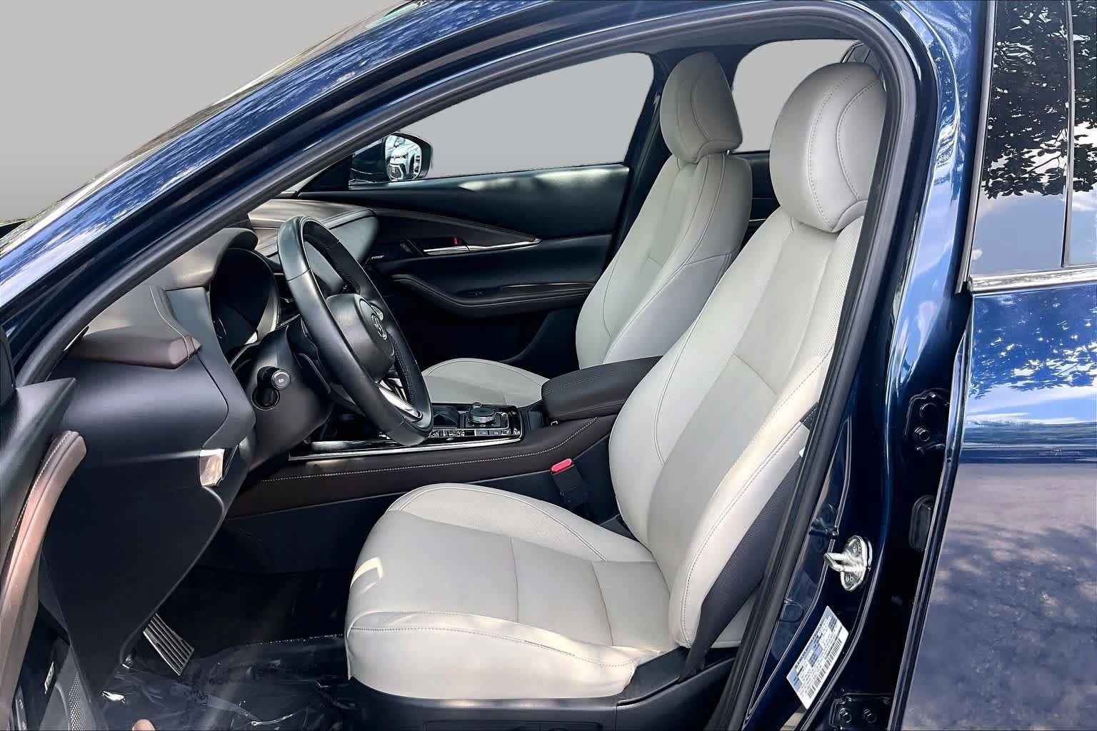 Used 2020 MAZDA CX-30 AWD w/ Premium Package image 9