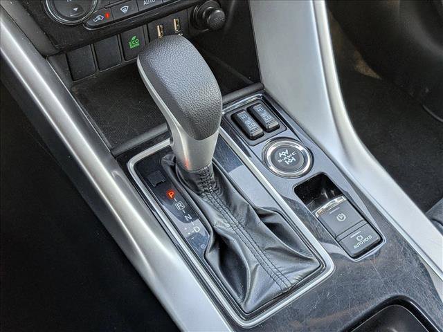 Used 2025 Mitsubishi Eclipse Cross SE image 12