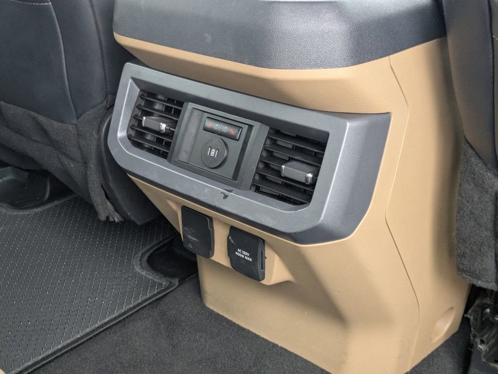 Used 2024 Ford F350 Lariat w/ FX4 Off-Road Package image 33