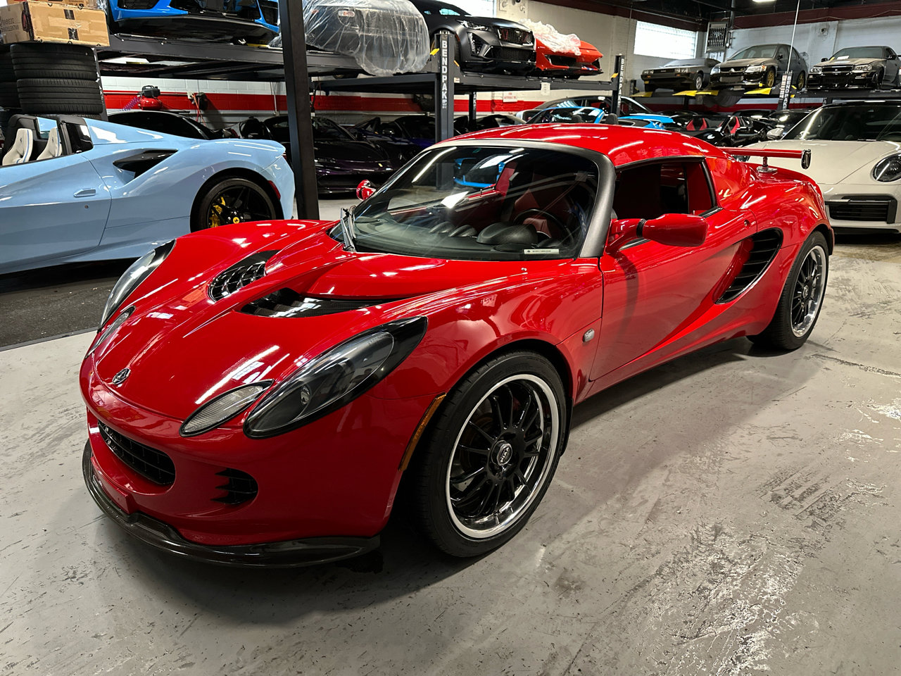 Used 2005 Lotus Elise image 10