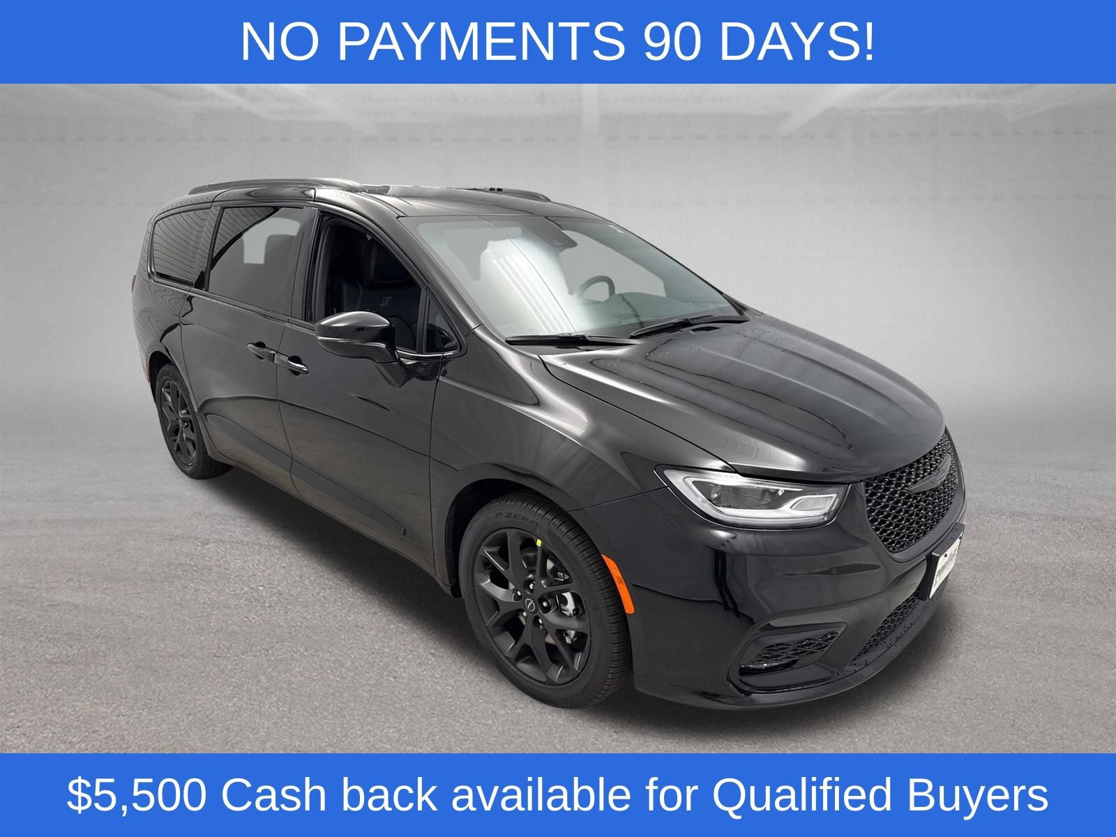 New 2026 Chrysler Pacifica Select w/ S Appearance Package