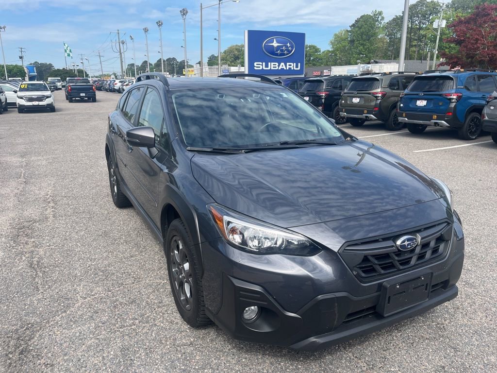 Used 2022 Subaru Crosstrek 2.5i Sport w/ Moonroof Package image 2
