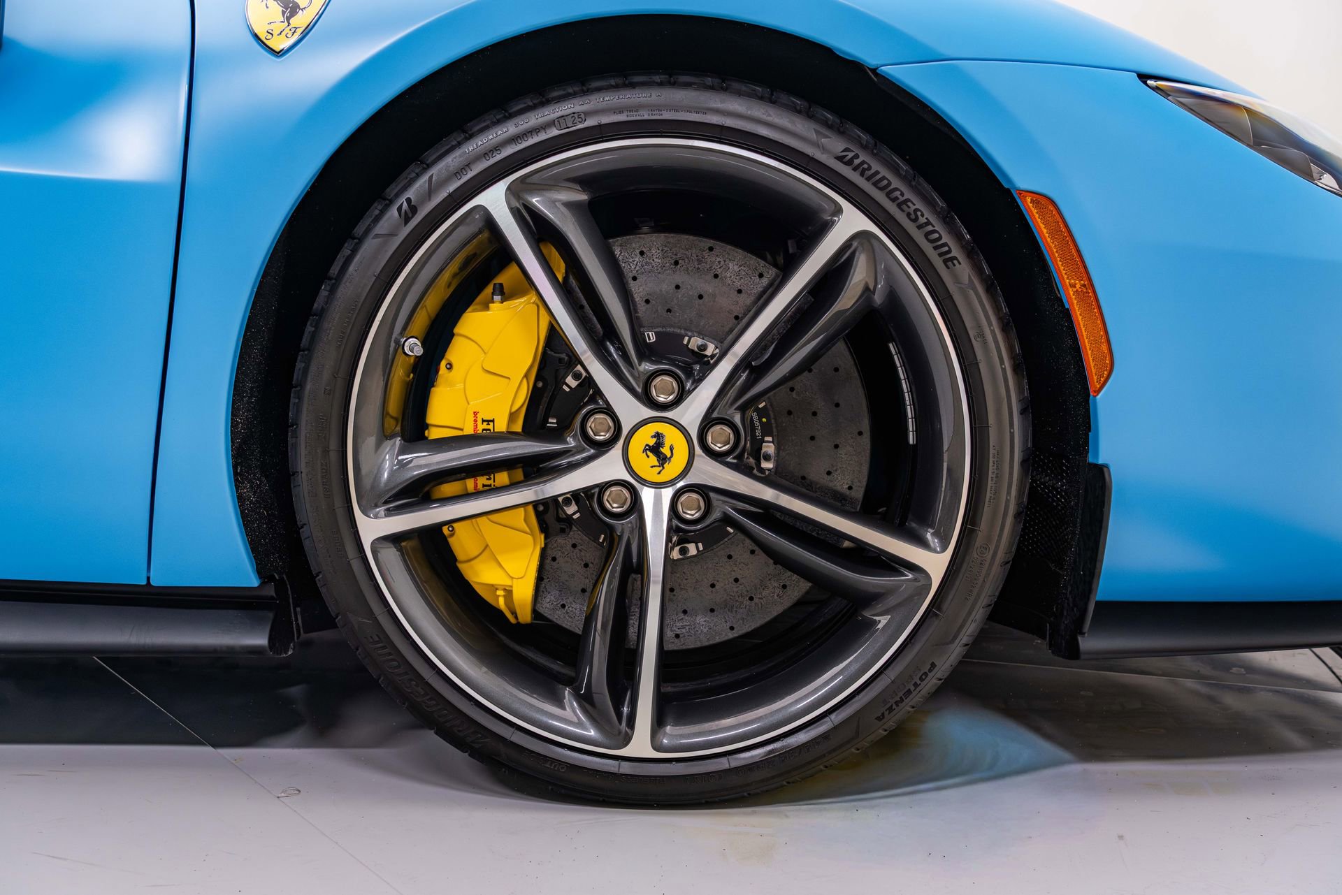 Certified 2025 Ferrari 296 GTS RWD image 16