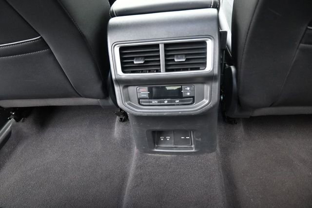 Used 2024 Volkswagen Atlas SE FWD image 27