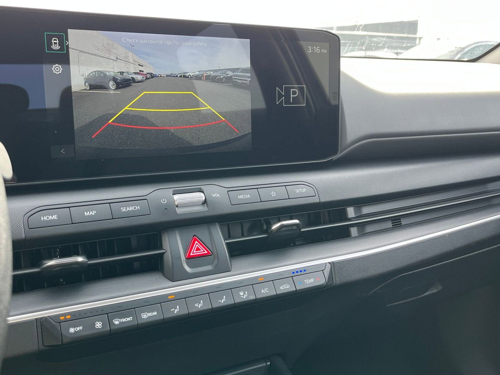 Used 2025 Kia K4 FWD image 20