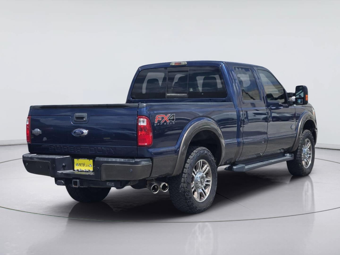 Used 2015 Ford F250 King Ranch w/ FX4 Off-Road Package AWD/4WD image 8